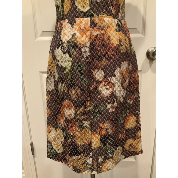 Tabitha Brown Floral "Tema" Quilted Dress W/ Bows at Shoulders, Size 4 (US) - Picture 7 of 9